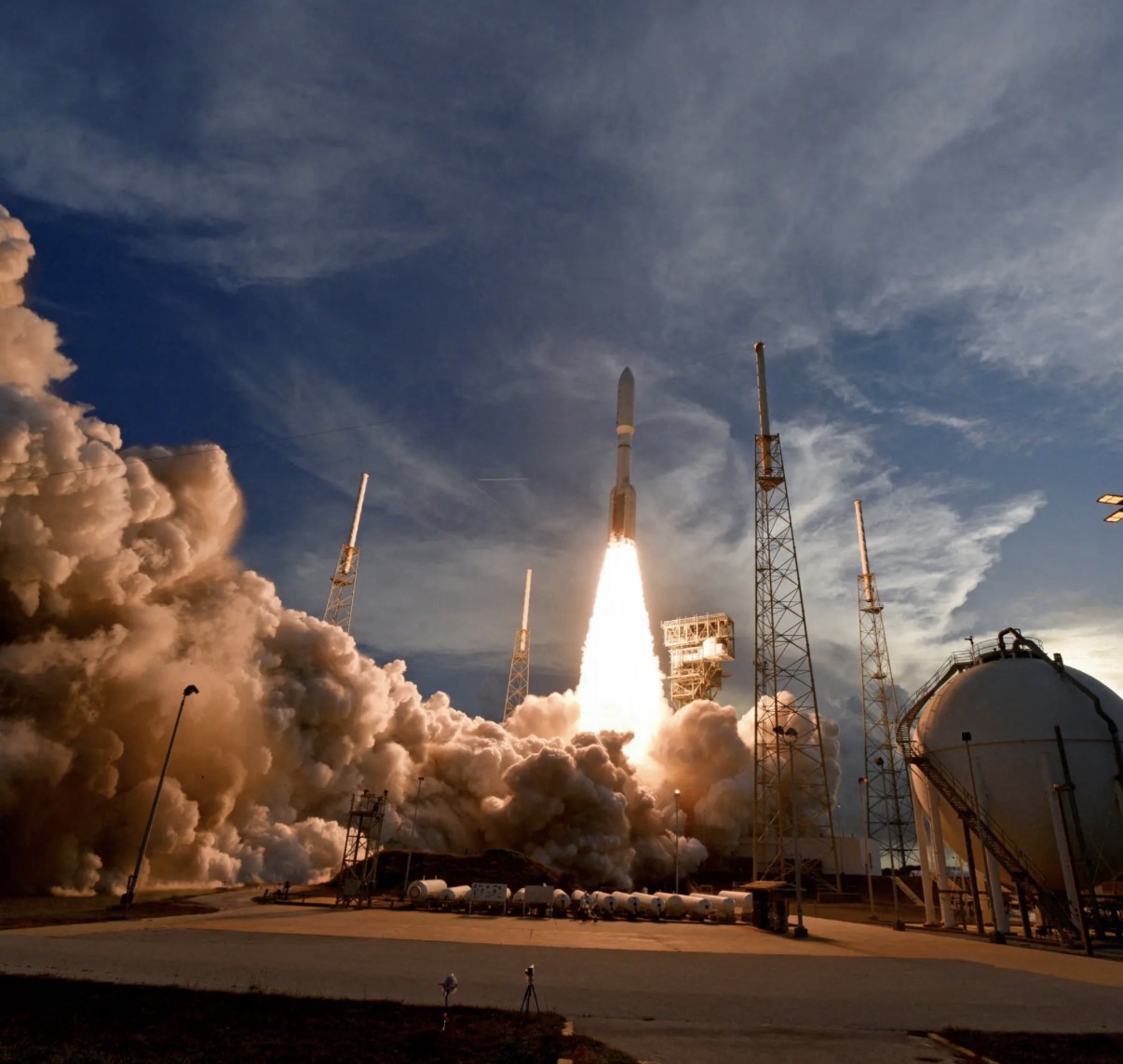 亚马逊以 108 亿美元收购 Globalstar，以加强其在太空领域的业务